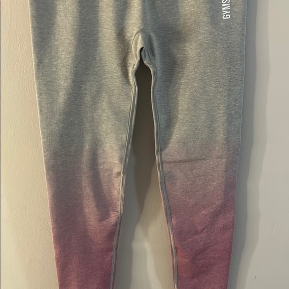 Gymshark Gray and Pink Gradient Leggings - Picture 4 of 8